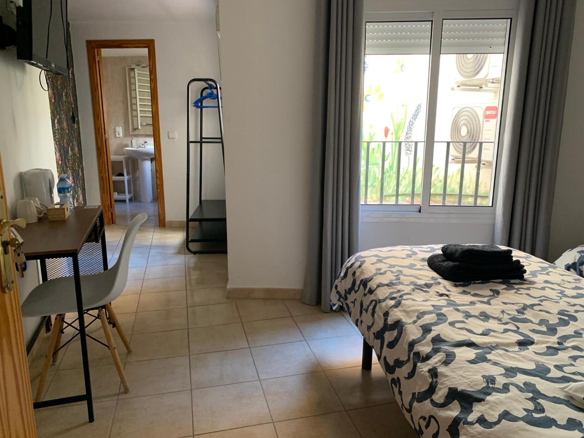 Hostal Casa Michaels Móra d’Ebre Kültér fotó